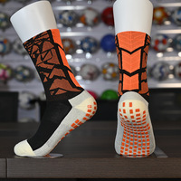 Vente en gros de chaussettes de football personnalisées Chaussettes de football d'élite Chaussettes de sport pour hommes avec logo personnalisé Jacquard à la mode