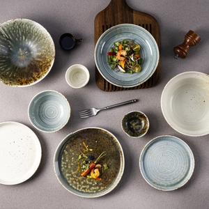 Assiettes Vertes en Céramique Épaisse Émaillée au Four YAYU, Résistantes à la Chaleur, Vaisselle Durable pour Restaurant, Fabricant Personnalisé - Product Image 6