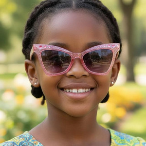 Nuovi Arrivi 2026: <span class=keywords><strong>Occhiali</strong></span> <span class=keywords><strong>da</strong></span> Sole per Bambini con Montatura a Occhio di Gatto, Fiocco Lucido, <span class=keywords><strong>Occhiali</strong></span> <span class=keywords><strong>da</strong></span> Sole Carini per Bambini, <span class=keywords><strong>Occhiali</strong></span> Trendy per Ragazze e Ragazzi - Product Image 1