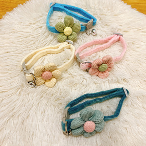 Collares de flores bonitos al por mayor de fábrica para gatos, perros pequeños, collares ajustables y pañuelos/lazos para gatitos y cachorros. - Product Image 3