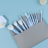 Ensemble de 12 pinceaux de maquillage Clear Sky, poils synthétiques, manches en plastique - Ensemble complet pour le visage, les yeux, l'eye-liner, les poudres