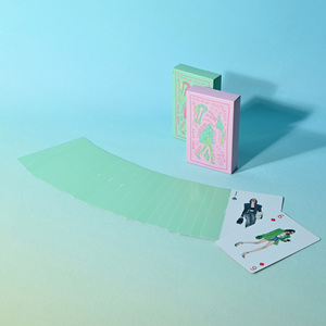Kit de <span class=keywords><strong>jeu</strong></span> de cartes de <span class=keywords><strong>poker</strong></span> Casino personnalisé à <span class=keywords><strong>prix</strong></span> réduit <span class=keywords><strong>Jeu</strong></span> de cartes de <span class=keywords><strong>poker</strong></span> 4 couleurs Papel rose - Product Image 2
