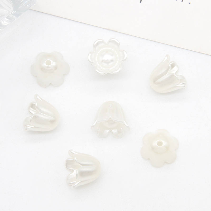 Lily of the valley with flower bud beads [Flower diameter 11mm]