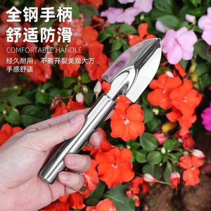Truelle de jardin en acier inoxydable, manche ergonomique en forme de cuillère pour la plantation de pots de fleurs et le creusement du sol - Product Image 1