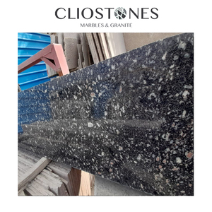 Granit d'Assouan noir durable de conception moderne avec la finition extérieure polie par taches blanches pour l'usage de villa - Product Image 2