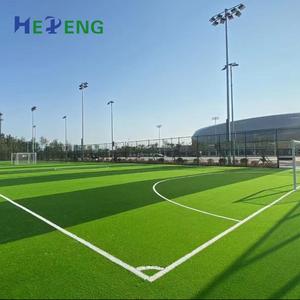 Pelouse artificielle de haute qualité Football Football Sport Revêtement de sol Décoration de <span class=keywords><strong>tapis</strong></span> Gazon synthétique en plastique vert Gazon artificiel - Product Image 1
