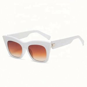 Lunettes de soleil œil de chat pour femme, dégradé rose-gris léopard, style rétro, protection UV400, avec logo personnalisé, nouvelle collection 2021 - Product Image 6