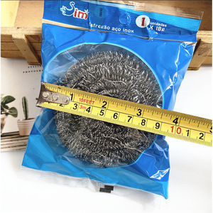 Stainless steel cleaning balls, individually packaged in bags, are available at night markets. They're priced at 1 or 2 yuan. - Product Image 2