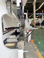 Prensa Plegadora Hidráulica CNC de 125T y 3200mm E21, Fabricante OEM de Máquinas para Doblar Chapa Metálica para Estructuras de Acero, CE ISO Schneider Electric