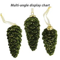 Pigne en plastique vert foncé de luxe faite à la main avec des paillettes dorées, boule de Noël suspendue pour la décoration de l'arbre de Noël et des fêtes