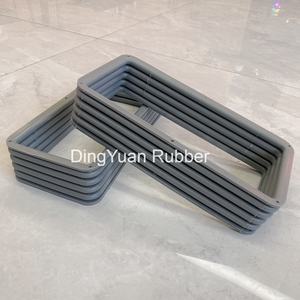 غطاء أنابيب مموج مسطح مربع الشكل من السيليكون عالي الجودة من مصنع صيني - Product Image 4