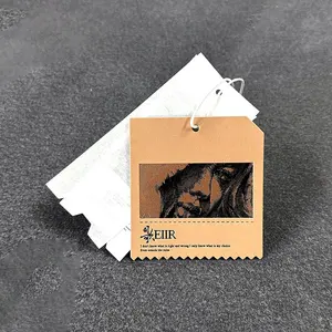 Debossed Silk Screen Printing Special Paper Clothing Tag With String