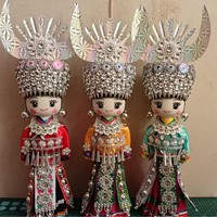 Poupée traditionnelle en bois faite à la main Diays Yours, costume chinois Miao Hmong, poupée des minorités, mode folklorique verte