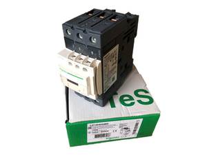 Nuevo Contactor Magnético Original Schneider LC1D40ABD 40A 24VDC 3P, IP20, Resistencia al Fuego 850C, 1NO+1NC, Certificado RINA - Product Image 3
