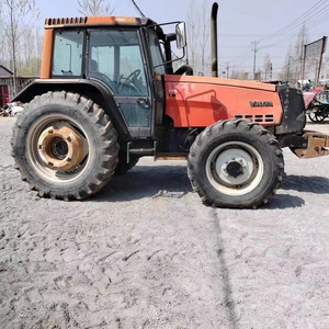 Equipo de maquinaria agrícola Tractor usado <span class=keywords><strong>Valtra</strong></span> 8150 125hp 4X4WD Tractor de ruedas agrícolas Precio más barato Hecho en Europa - Product Image 3