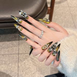 Faux Ongles Stiletto Longs 3D Papillon Doré Diamantés Faits Main Premium à Coller Couverture Complète en Acrylique Réutilisables Personnalisés Usine - Product Image 3