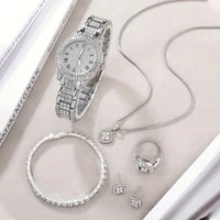 Ensemble de Bijoux Luxe Saint-Valentin 2025 Collier Diamants Bracelet Boucles d'Oreilles Bague Montre Quartz Romaine Incrustée