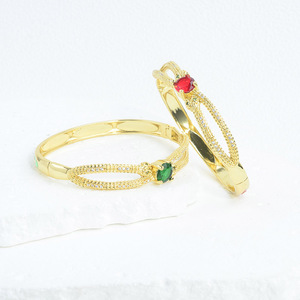 Bracciali Personalizzati in Resina Smaltata Impermeabile con Design Arabo, Serpente Portafortuna, Occhi del Malocchio Verdi e Rossi, Zirconia di Lusso per Donne - Product Image 5