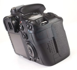 HFT Professionnel EOS <span class=keywords><strong>7D</strong></span> Capteur CMOS Plein Format 18 Mpx Écran HD 3,0 Pouces Emplacement pour Carte SD Chargeur de Batterie Vente en Gros 1 An - Product Image 4