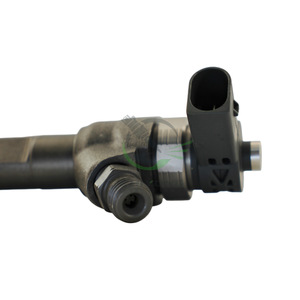 Inyector de Combustible 0445110646 Para Volkswagen Audi Seat 2.0L TDI 03L130277Q - Product Image 3
