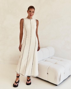 Robes mi-longues décontractées pour femmes Enyami S-XL Boutique Apparels Y2K Nouveau style <span class=keywords><strong>chic</strong></span> en tricot côtelé à col rond sans manches à rayures - Product Image 4