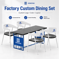Ensemble de table à manger moderne et durable avec plateau en bois et structure en fer, mobilier de restaurant pour hôtels et centres commerciaux, utilisation en intérieur