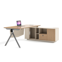 Bureau de direction pour télétravail, bureau de travail pour directeur commercial, bureau moderne pour patron, tables de bureau avec structure métallique, mobilier de bureau commercial