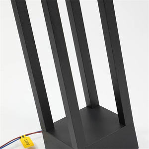 Lampes solaires de jardin à LED étanches en aluminium IP65 Nouvel éclairage paysager extérieur Alimentation par batterie Panneau solaire Lampe solaire pour pelouse - Product Image 5