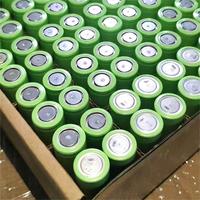 Harga pabrik 3.7v baterai Lithium Ion isi ulang Li Ion 2500mah 3000mah baterai Li-ion 18650 sel