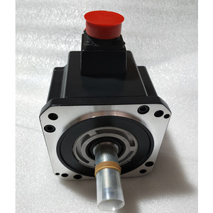 Moteur pas à pas électromécanique Techstar 0,5 Nm 3 phases, arbre de 5,0 mm, hybride, pour applications de précision - Product Image 2