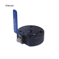 Válvula de bola de acero inoxidable SS316 tipo wafer con bridas delgadas, control manual italiano, estructura de control KLION DN100, engrosada, OEM ODM ISO 10 Bar