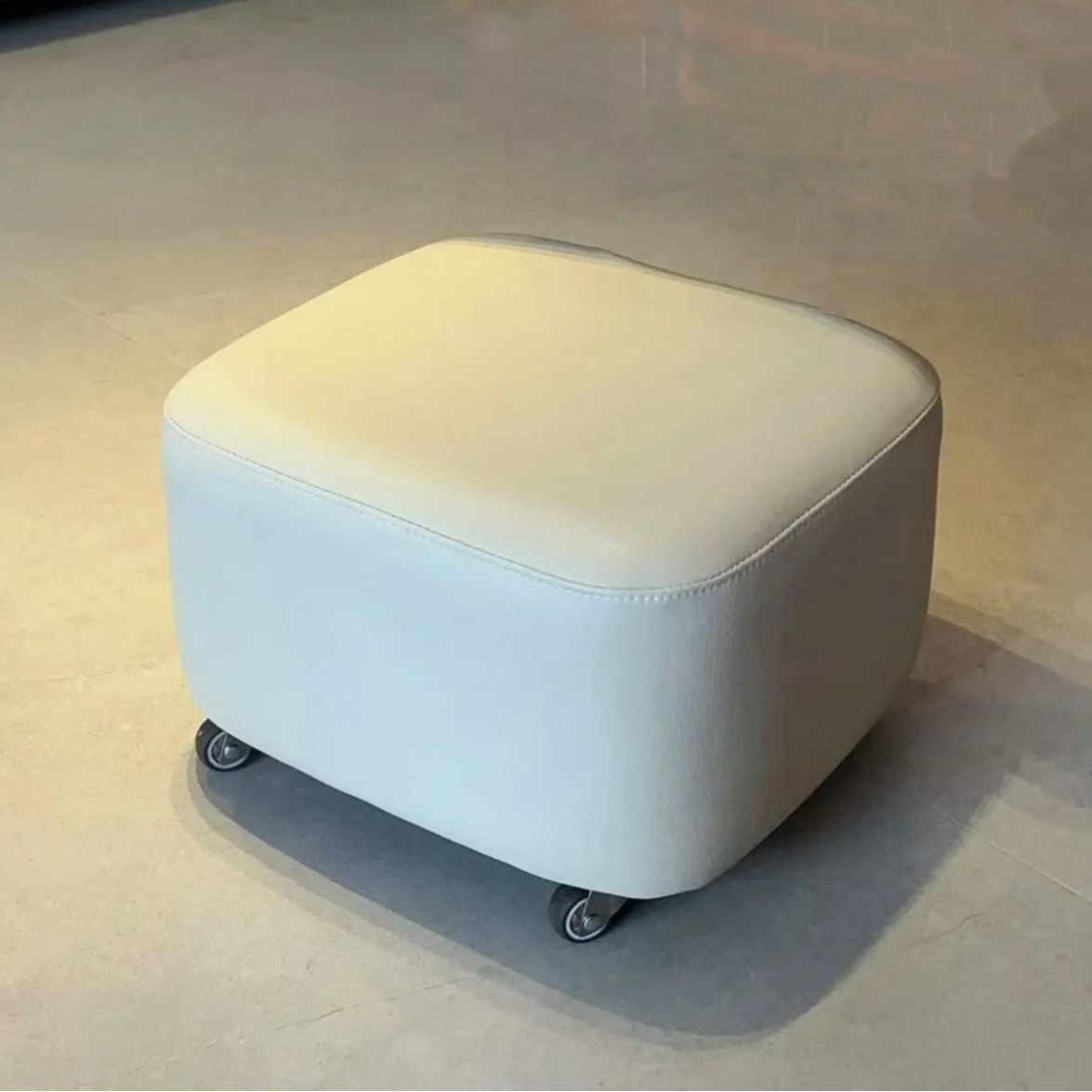 Blanco hueso - Taburete con ruedas [Sin respaldo]