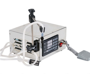 Machine de remplissage semi-automatique de petite taille pour parfums, eaux et boissons avec remplissage quantitatif - Product Image 3