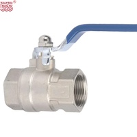 Válvula de Mariposa de Latón Forjado Niquelado de Alta Resistencia DN15 con Roscas Hembra BSP/NPT, OEM Disponible, Diseñada para Control de Agua