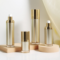 Nouveau Set de Flacons et Pots Cosmétiques Luxe en Acrylique Doré, Sans Air, pour Soins de la Peau et Essences, 100 ml, 50 ml, 30 ml, 15 ml, 50 g, 30 g