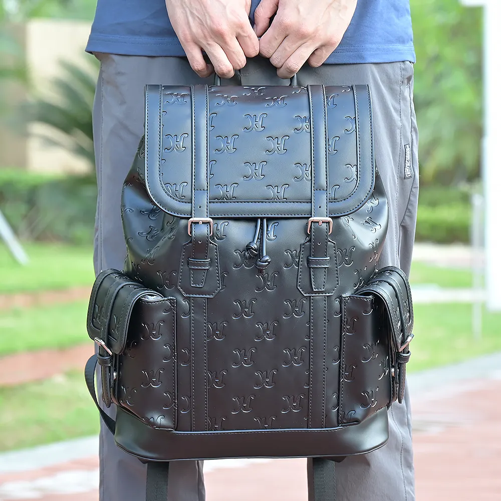 Sac à dos en cuir personnalisé pour hommes, sac à dos pour ordinateur portable à la mode et professionnel étanche avec sac à dos