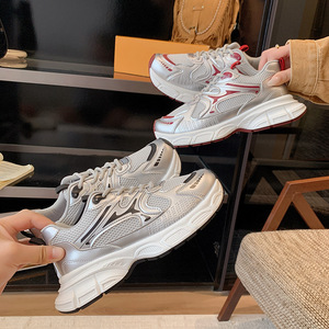 รองเท้าพ่อสำหรับผู้หญิง รองเท้ากีฬาลำลองน้ำหนักเบา - Product Image 6