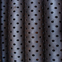 Tuyau filtrant perforé rond en acier inoxydable 304/316 galvanisé pour le forage de puits et le drainage