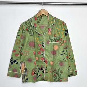 เสื้อคลุมนอนผ้าฝ้ายพิมพ์ลายดอกไม้สำหรับผู้หญิง แขนยาว ปกพับได้ สวมใส่สบายๆ ในฤดูใบไม้ผลิ - Product Image 5