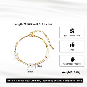 Elegante tobillera de cadena con colgante de mariposa y concha, chapada en oro PVD de 18K, de acero inoxidable, para mujer, ideal para el verano y la playa. - Product Image 4