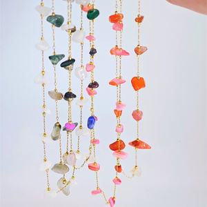 Cuentas de <span class=keywords><strong>Chip</strong></span> de concha de colores, cuentas de forma libre irregulares con cadena fina de acero inoxidable, collar de joyería de moda - Product Image 2