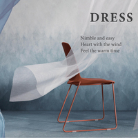 Chaise de conférence moderne colorée en gros, siège et dossier en PP, chaise de salle à manger de luxe nordique rembourrée blanche pour salon