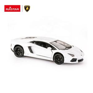 Modèle de voiture miniature <span class=keywords><strong>Rastar</strong></span> 1/18, modèle de voiture miniature 1/18 Lamborghini <span class=keywords><strong>Aventador</strong></span> LP700, portes du véhicule/capot avant/capot arrière ouvrables - Product Image 3