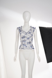 Women's Blue Floral Print Ruffle Cami Top, V Neck Slim Fit Lace Trim Tank Top, Y2K Cottagecore Summer Top - Product Image 2