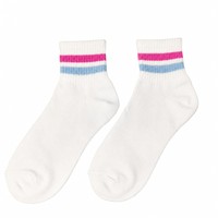 Chaussettes décontractées pour femmes en spandex avec logo personnalisé antidérapant Jacquard