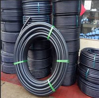 Tuyau d'irrigation goutte à goutte en PE de haute qualité pour drainage agricole, tube d'alimentation en eau noir en PEHD à économie d'eau avec options de longueur en rouleau