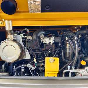 Mini-excavatrice sur chenilles E690H avec moteur et boîte de vitesses Yanmar, garantie 1 an - Excellent prix en promotion - Product Image 4