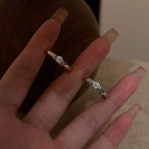 Anillo de Plata Pura S925, Anillo de Lujo Ligero con un Solo Diamante Suspendido en Forma de U, Anillo de Moda con Temperamento de Nicho de Lujo Suave - Product Image 3