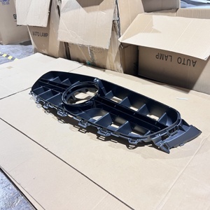 Calandre en argent/noir pour <span class=keywords><strong>Mercedes</strong></span> benz w213 e63s, grille style <span class=keywords><strong>AMG</strong></span>, <span class=keywords><strong>prix</strong></span> d'usine, 2016 — 2019 - Product Image 4