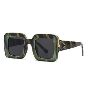 Lunettes de soleil sport unisexes légères en PC polarisées haute définition avec protection UV, monture carrée intégrale, design classique et tendance, luxe - Product Image 4